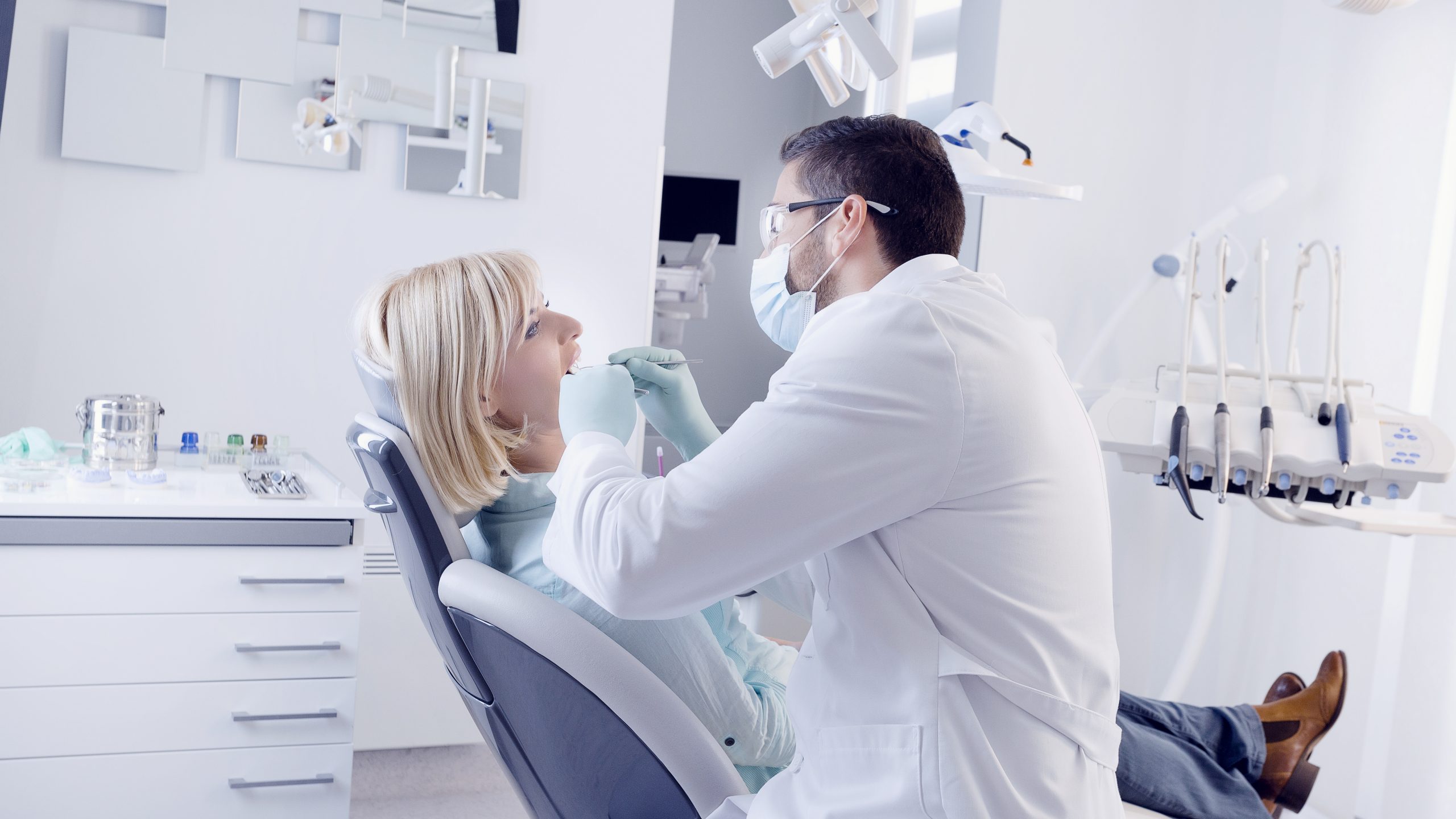 Dentist in Bohemia, NY